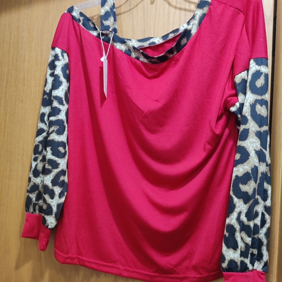 Top - Picture 4 of 4